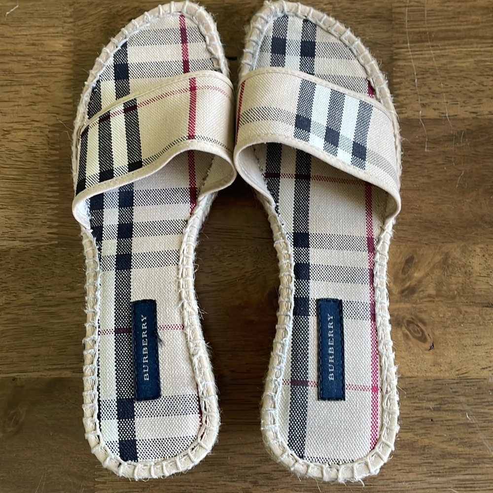 Burberry Beige Plaid Espadrille Wedge Sandals with Black and Red Accent - Picture 12 of 15